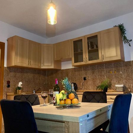 Apartman Lana Яйце Екстериор снимка
