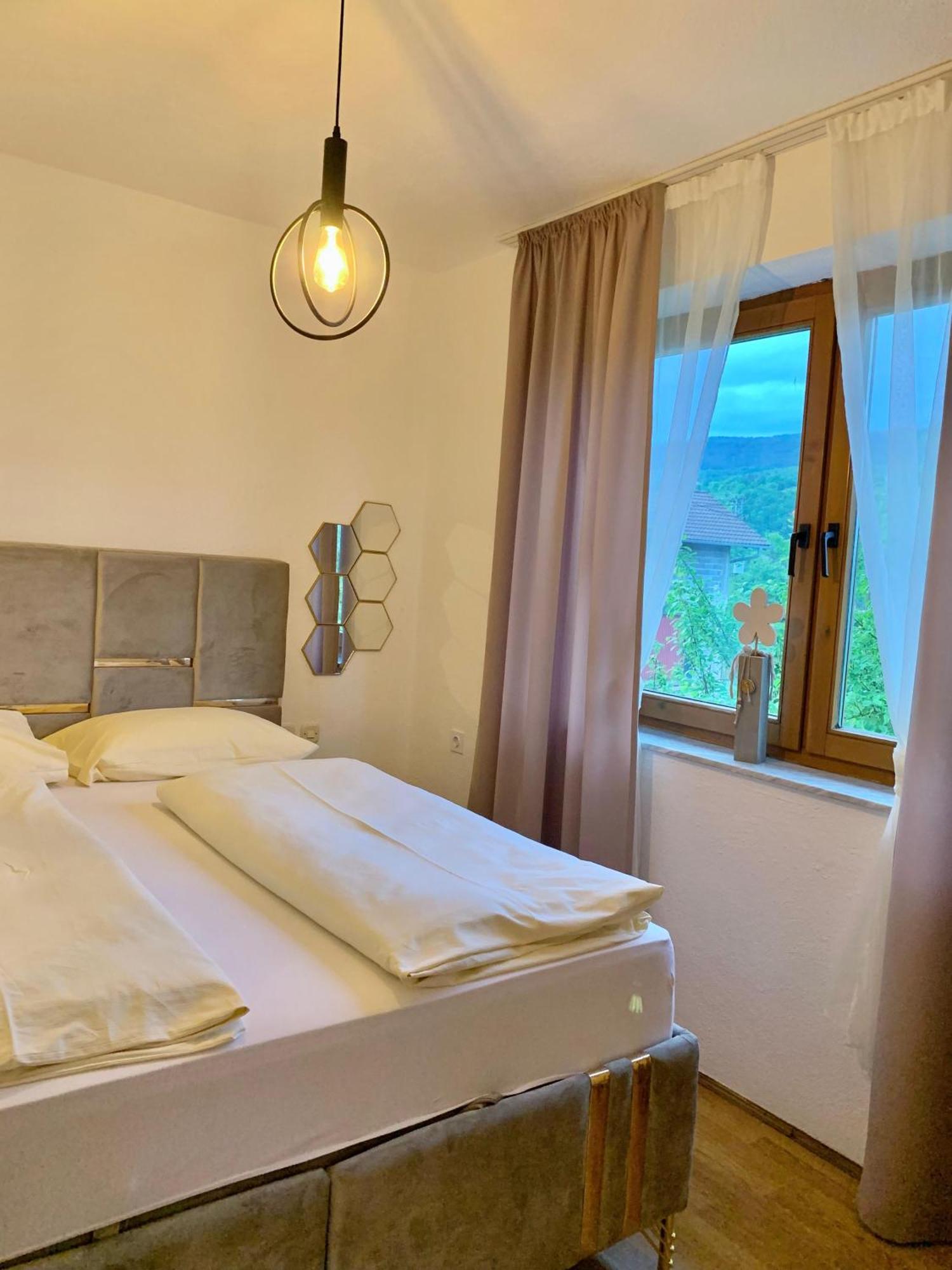 Apartman Lana Яйце Екстериор снимка