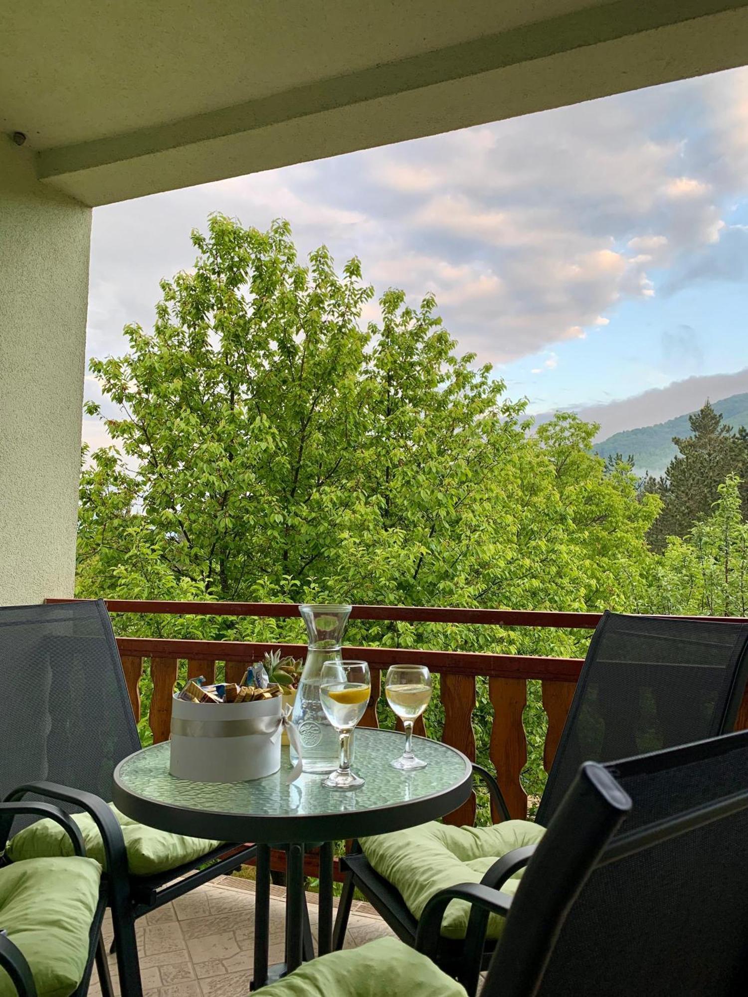 Apartman Lana Яйце Екстериор снимка