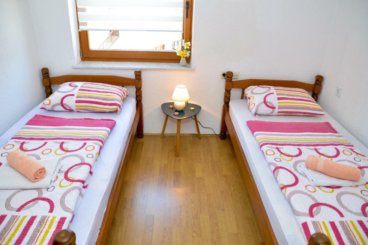 Apartman Lana Яйце Екстериор снимка